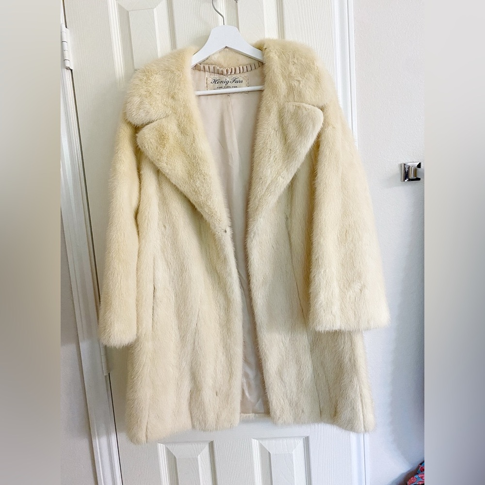 Henig Furs Ivory Genuine Fur Coat